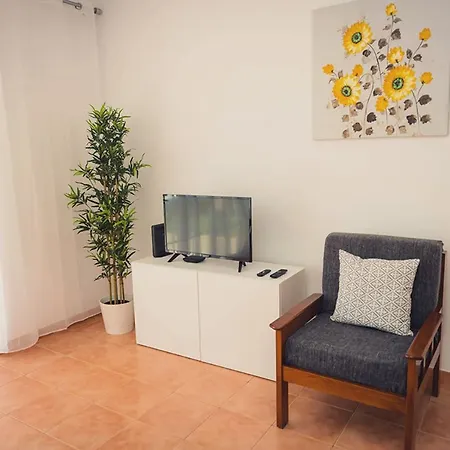 Guestready - A Sunny Island Gateway *
